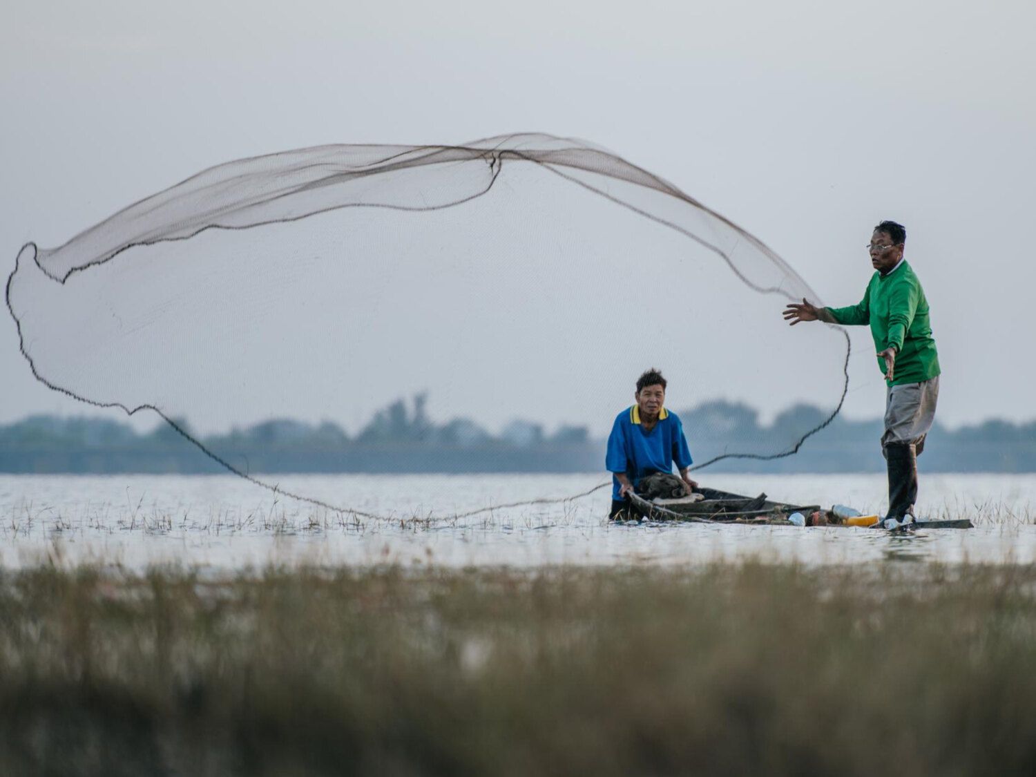 Menangkap Ikan Raksasa Di Laut Dengan Jaring Besar: Arti Mimpi Yang Menakjubkan