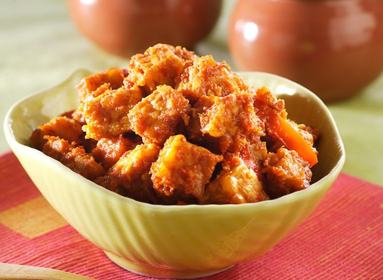 Tumis tempe ebi.