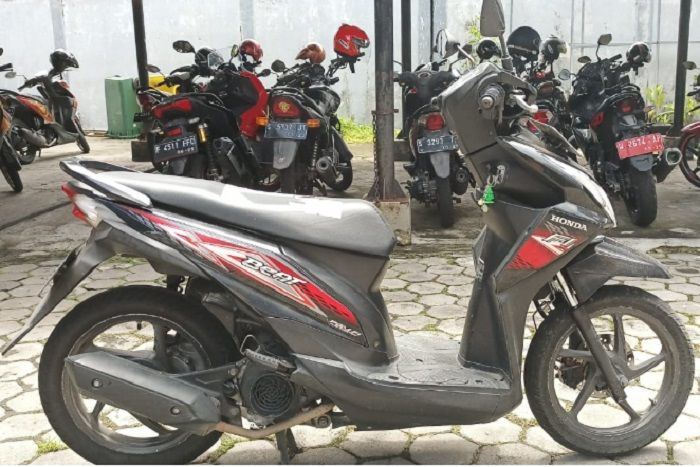STNK dan BKPB Lengkap Motor Murah Honda BeAT Tahun 2014 Buka Harga Rp 6  Juta - Motorplus