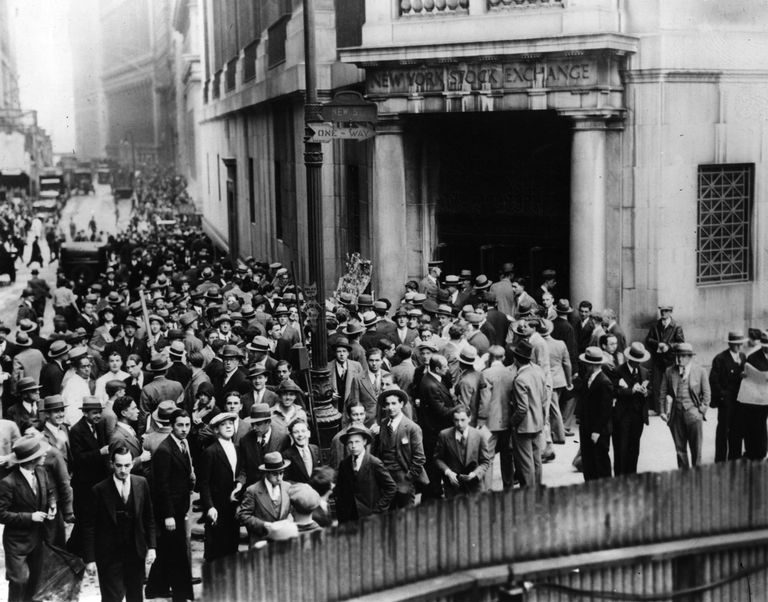 Akhir Era Kolonial: Great Depression, Terjadinya Krisis Ekonomi Global, Sejarah XI SMA - Semua Halaman - Kids