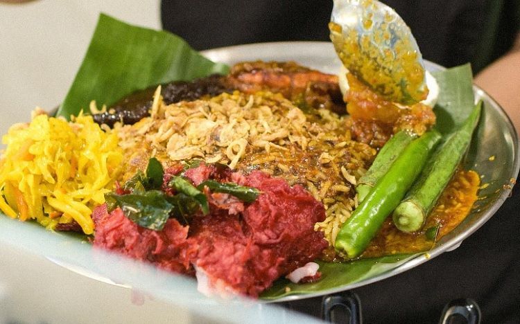 Tak Perlu Terbang ke Malaysia untuk Makan Nasi Kandar, Di Kemang Bisa Langsung Kenyang Cuma Modal Rp 11.000 - Semua Halaman - Sajian Sedap
