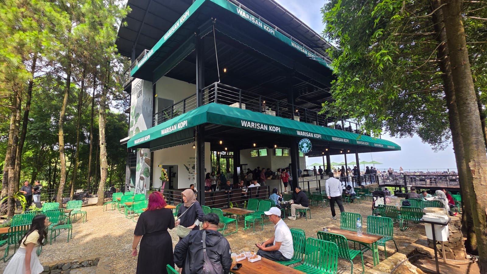 Ini destinasi tempat nongkrong hingga wfc yang tak jauh dari Jakarta.
