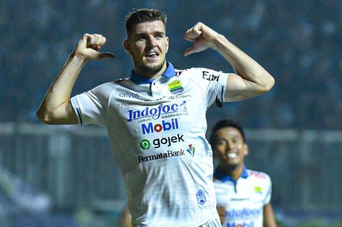 Selain Persib dan Kota Bandung, Nick Kuipers Nilai Liga Indonesia Sangat  Spesial Baginya - Bolasport.com