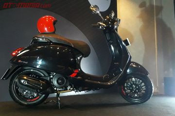 Wuih Selisih Harga Vespa Sprint Carbon Di Thailand Dan Indonesia