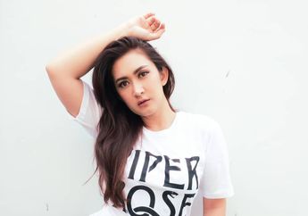 Roy Kiyoshi Terawang Nafa Urbach Tak akan Menikah Lagi, Mantan Istri Zack Lee Menjerit: Aku Jadi Perawan Tua?