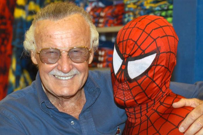 Stan Lee Meninggal Dunia, Inilah Kekayaan Bersih Milik Sang Legenda Komik Marvel