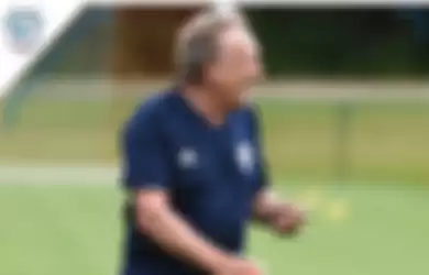 Pelatih Cardiff City, Neil Warnock