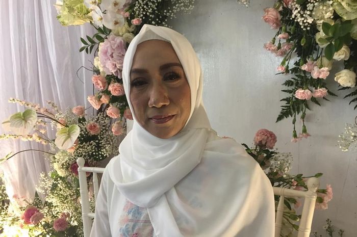 Ibunda Irish Bella saat ditemui Grid.ID di kawasan Cinere, Depok, Jawa Barat, Kamis (25/4/2019).