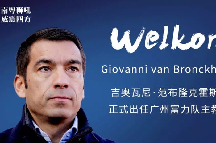 Giovanni van Bronckhorst resmi bergabung dengan Guangzhou R&amp;F.