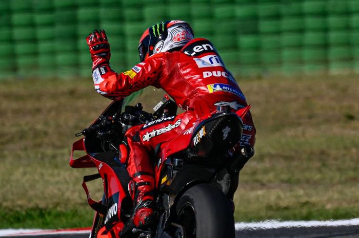 Pembalap MotoGP dari tim Lenovo Ducati, Francesco Bagnaia.