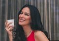 Langsing dan Awet Muda Meski Usia Hampir Kepala 5, Intip Menu Makanan Tak Biasa Sophia Latjuba yang Buat Warganet Melongo: "Sulit Dipercaya"