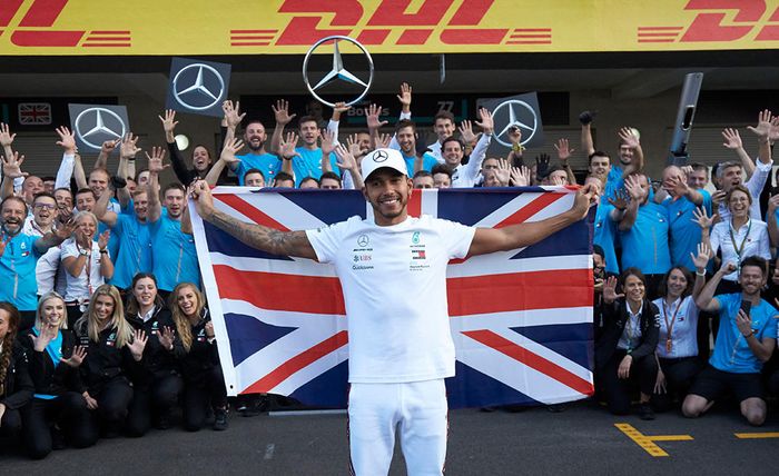 Lewis Hamilton meraih gelar juara dunia kelimanya di GP F1 Meksiko 2018