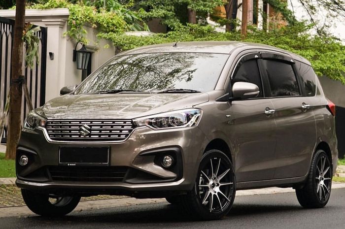 Suzuki Ertiga Baru Tampil Ganteng Pakai Pelek Enkei 