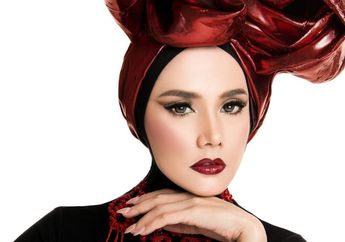 Mahal-Mahal Sewa Jet Pribadi, Mulan Jameela Malah Makan Lesehan di Lantai Pesawat