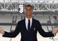 Mega Bintang Juventus, Cristiano Ronaldo Si Raja Media Sosial