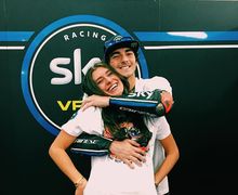 Berkat Dukungan dari Wanita Cantik Ini, Francesco Bagnaia Sukses Jadi Juara Dunia Moto2