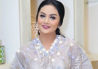 Habiskan Biaya Miliaran Rupiah untuk Permak Tubuh, Kondisi Kulit Krisdayanti Saat Olahraga Kenakan Baju Terbuka Justru Buat Netizen Terkejut