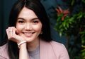 Dikira Ratu Keraton Agung Sejagat, Penampilan Rina Nose Jadi Sorotan Netizen!