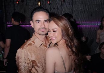 Saking Cintanya Pada Sang Istri, Ashraf Sinclair Ternyata Pernah Cemburu Saat BCL Berakting Mesra dengan Pria Tampan Ini! Bukan Reza Rahardian