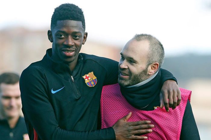 Ousmane Dembele dan Andres Iniesta