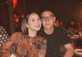 3 Tahun Jalin Cinta, Al Ghazali Beri Kado Spesial untuk Alyssa Daguise
