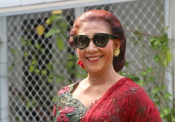 Tak Lagi Cicipi Bangku Menteri Kelautan, Gaya Susi Pudjiastuti Saat Perpisahan Jadi Sorotan "Batikku Sesak Kabeh!"