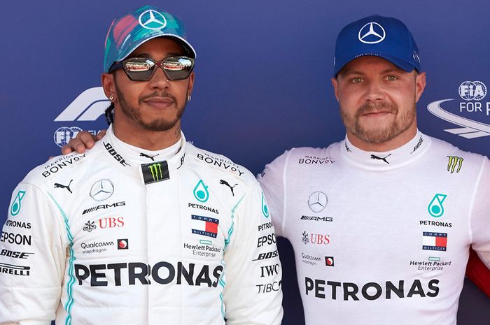 Duo pembalap Mercedes, Lewis Hamilton (kiri) dan Valtteri Bottas (kanan), kembali menunjukkan dominasinya tatkala tampil pada sesi kualifikasi F1 GP Spanyol 2019, Sabtu (11/5/2019)
