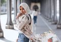 Mobilnya Ditabrak Pengemudi Ojek Online, Olla Ramlan Malah Beri Hadiah pada Penabrak karena Kejujurannya