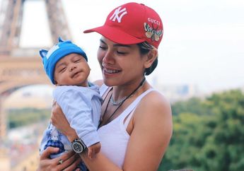 Bayi Nikita Mirzani Dibawa ke Penjara Karena Masih Minum ASI, Sang Pengasuh Bongkar Kondisi Ruangan sampai Menangis, 'Enggak Tega Liatnya'