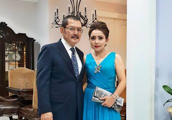 Dulu Diusir Mentah-mentah Saat Melayat Presiden Soeharto, Mayangsari Kini Pamer Foto Bareng Keluarga Cendana Kala Hadiri Pernikahan Danny Rukmana