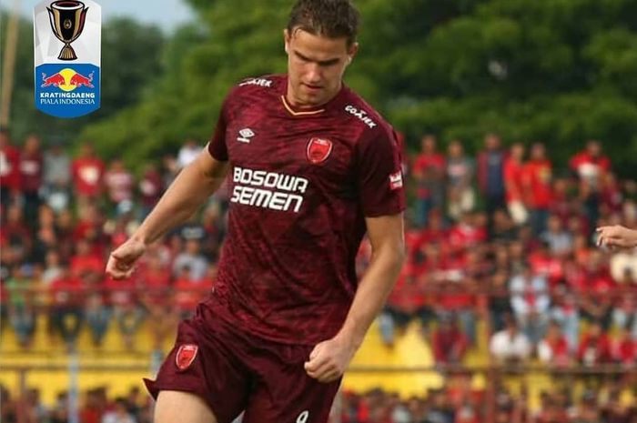 Striker PSM Makassar, Eero Markkanen, saat melawan Perseru Serui pada babak 16 besar Piala Indonesia 2018