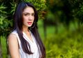 Dikabarkan Telah Putus, Angel Karamoy Kelabakan Saat Momen Spesialnya dengan Seorang Pria Dibongkar, Siapa?