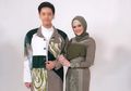 Susul Cut Meyriska Bulan Madu, Ekspresi Sang Ayah Saat Foto Bersama Roger Danuarta Jadi Sorotan