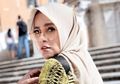 Mirip Ular, Jam Tangan Olla Ramlan Senilai Lebih dari 300 Juta Rupiah Ini Bikin Heboh Netizen