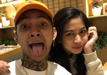 Dulu Sesumbar Telah Hamili Kekasihnya Hingga Putuskan Menikah, Young Lex Ketahuan Masih Simpan Deretan Foto Mantan Kekasih di Studio Rekaman, Istri Kaget Bukan Kepalang Hingga Beri Respon Begini!