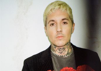 5 Rekomendasi Lagu Metal dari Album Favorit Pilihan Oliver Sykes!