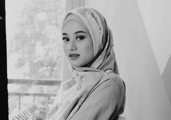 Haru! Dinda Hauw Tak Kuasa Menahan Tangis Saat Meminta Izin Menikah Pada Ibunda dan Sang Kakak