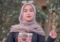 Bolak-balik Dilabrak Warga Tapi Tak Kapok, Ria Ricis Masih Nekat Ngevlog Hingga Buat Kerumunan di Tengah Wabah Corona, Tetangga Murka: Sumpah Ini Egois dan Kurang Ajar!