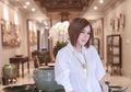 Tampil Cetar saat Lebaran, Syahrini Pakai Mukena Mewah Berhiaskan Emas 24 Karat dan Kristal