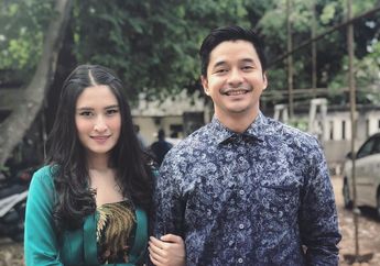 Outfit Formal Couple ala Adly Fairuz dan Angbeen Rishi. Serasi Banget!