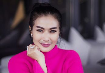 Dikenal Ceplas Ceplos, Iis Dahlia Pertanyakan Air Kolam Renang yang Tenang Saat Sambangi Kediaman Iis Sugianto: Cuma Buat Pajangan ya?