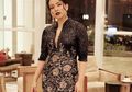 Stunning dengan 4 Model Dress Medium Angel Pieters yang Menawan Ini!