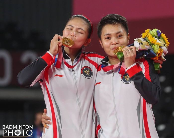 Greysia Polii dan Apriyani Rahayu Sabet Emas di Olimpiade Tokyo 2020.