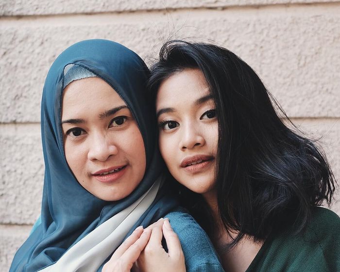 Ikke Nurjanah dan putrinya, Siti Adira Kania
