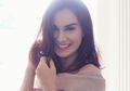 Irish Bella Tampil Seksi di Bali, Harga Tas yang Dikenakan Sampai Ratusan Juta?