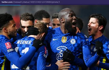 Para pemain Chelsea merayakan gol ke gawang Luton Town di Kenilworth Road dalam laga putaran kelima Piala FA, Rabu (2/3/2022) waktu setempat atau Kamis dini hari WIB. 