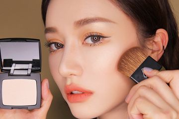 Jangan Asal Pilih! Ketahui Cara Memilih Bedak Sesuai Jenis Kulit dengan Tepat Agar Makeup Flawless dan Tahan Lama - Semua Halaman - Stylo