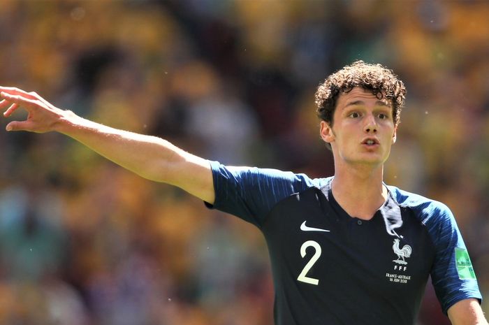 Benjamin Pavard, akan pindah ke Bayern Muenchen musim depan.