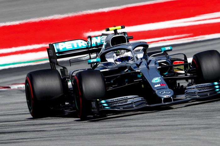 Valtteri Bottas (Mercedes) sukses mengamankan pole position pada sesi kualifikasi F1 GP Spanyol 2019 yang digelar pada Sabtu (11/5/2019)