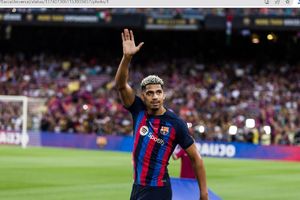 Man United Ngebet Dapatkan Bek Andalan Barcelona, Uang Rp1,4 Triliun Sudah Disiapkan